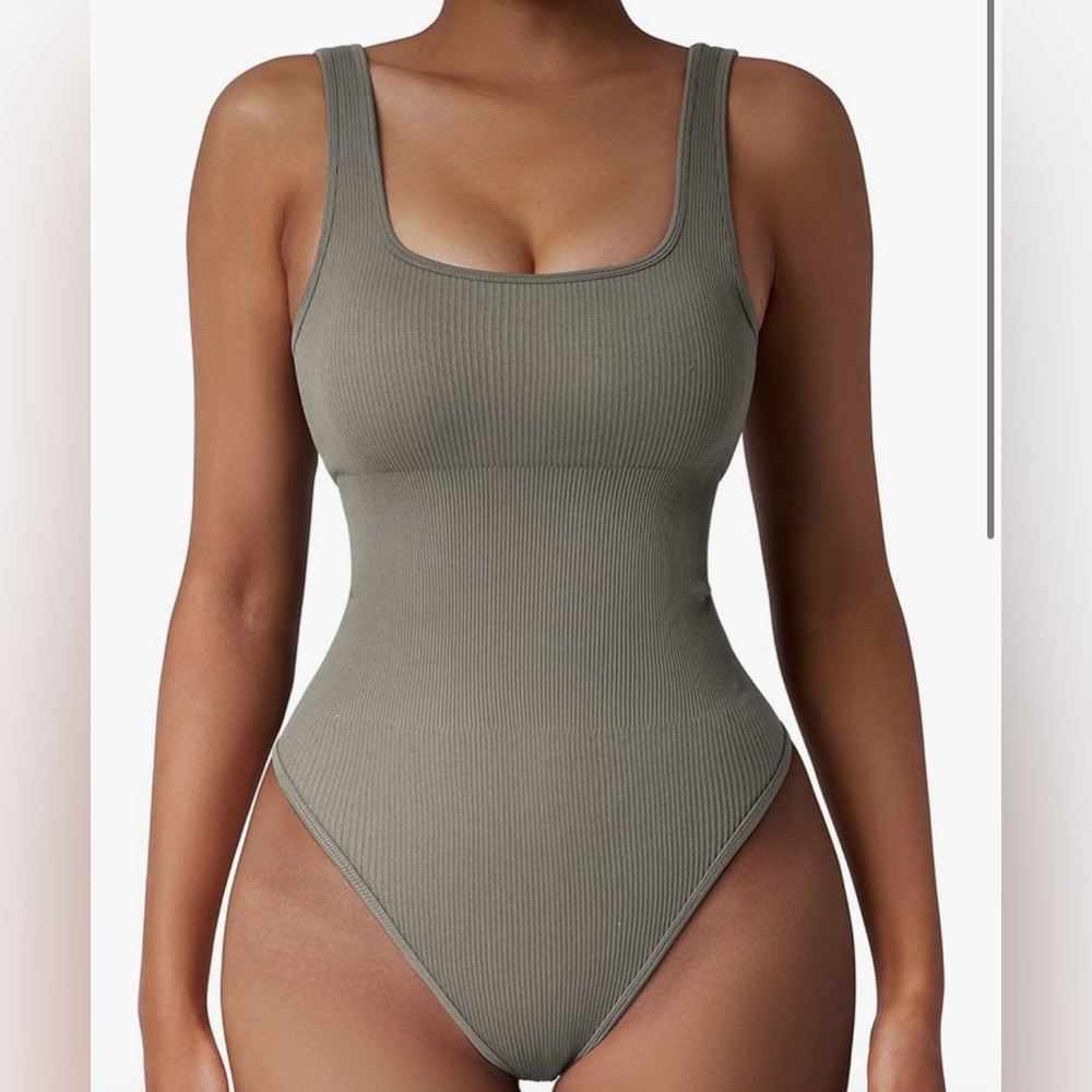 Women’s Gray Ribbed Bodysuit - Size M